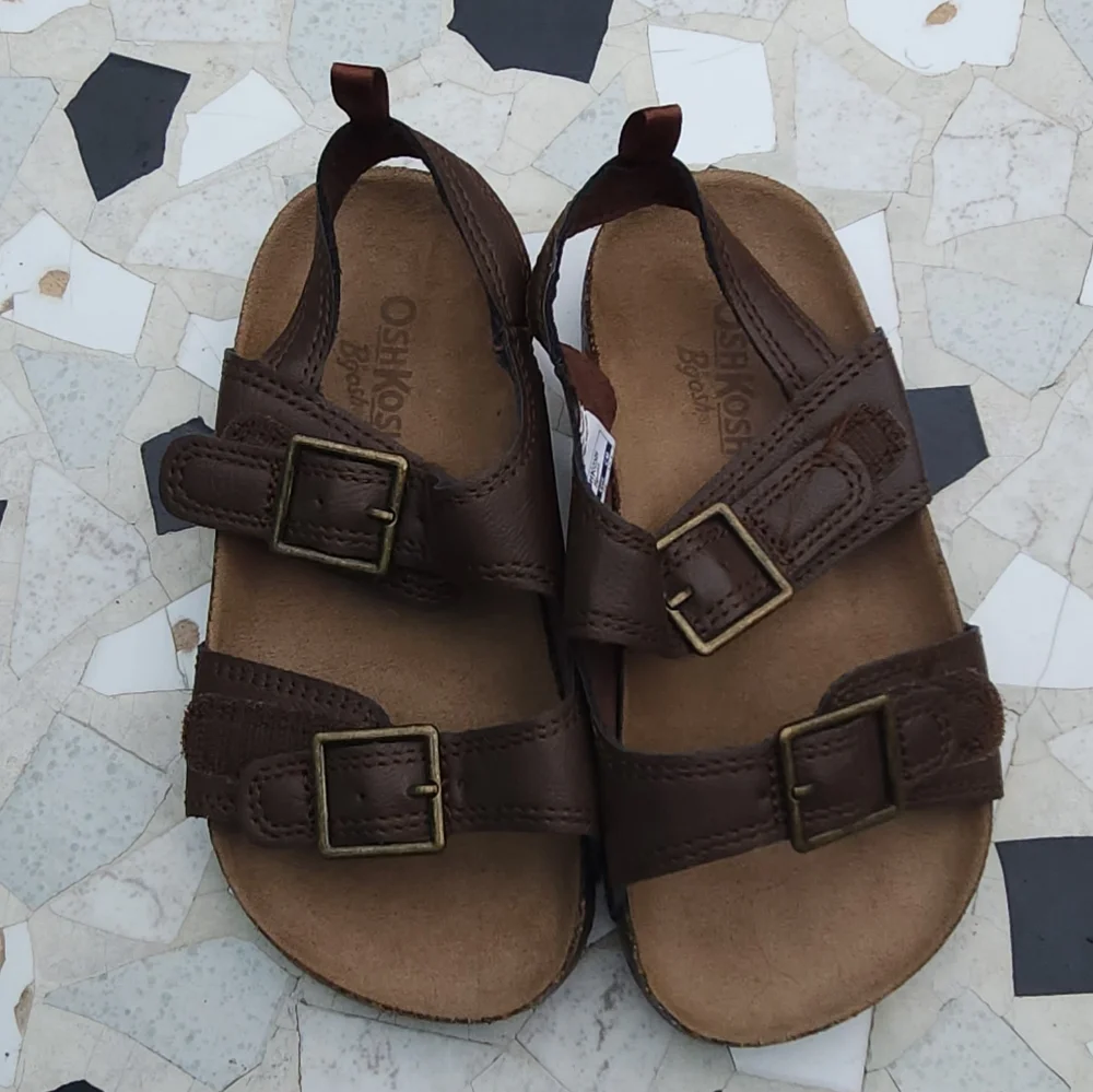 OshKosh B'gosh brown sandals 11M